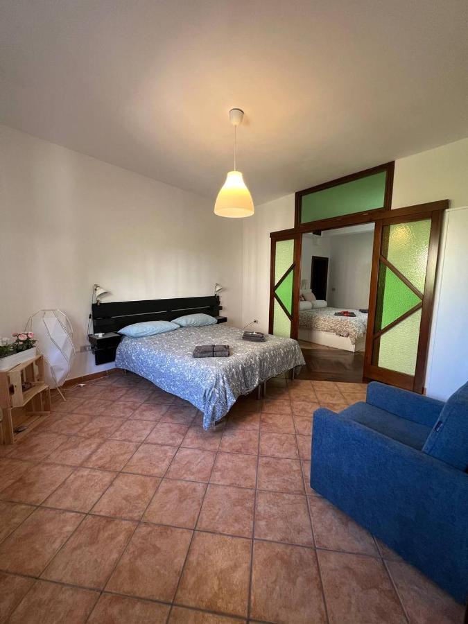 Lisetta'S House Apartment มอนเรอาเล ภายนอก รูปภาพ